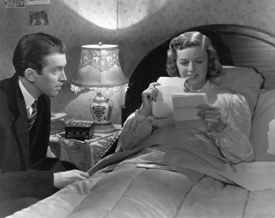 Alfred Kralik (James Stewart) e Klara Novak (Margaret Sullavan) em A loja da esquina.