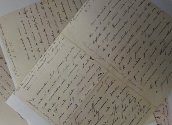 Cartas de Euclides fotografadas por Roberto Ventura. Foto de Lyza Brasil