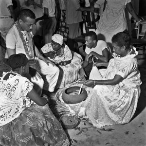 Candomblé, Bahia, c.1954. Foto de Marcel Gautherot. Acervo Marcel Gautherot/ IMS